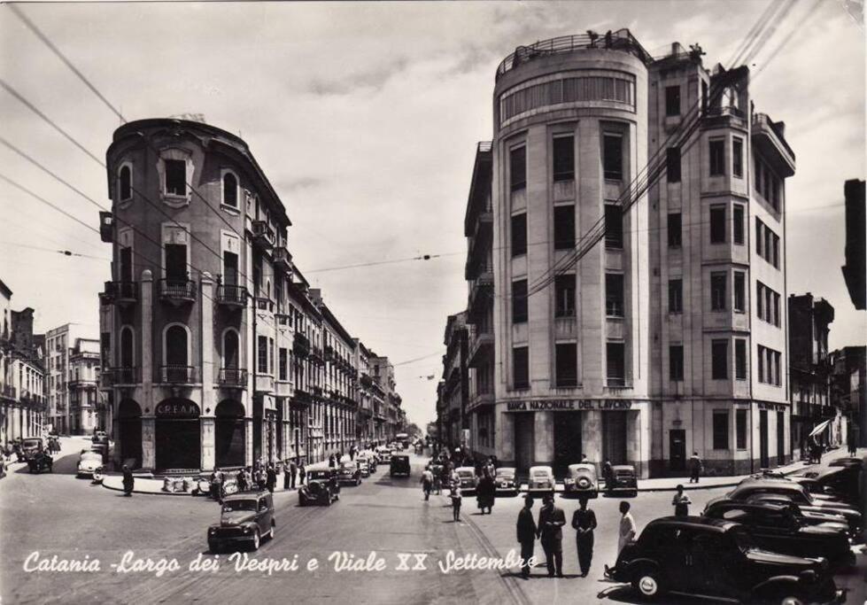 Palazzo Vitrano - Tourist Apartment คาตาเนีย ภายนอก รูปภาพ